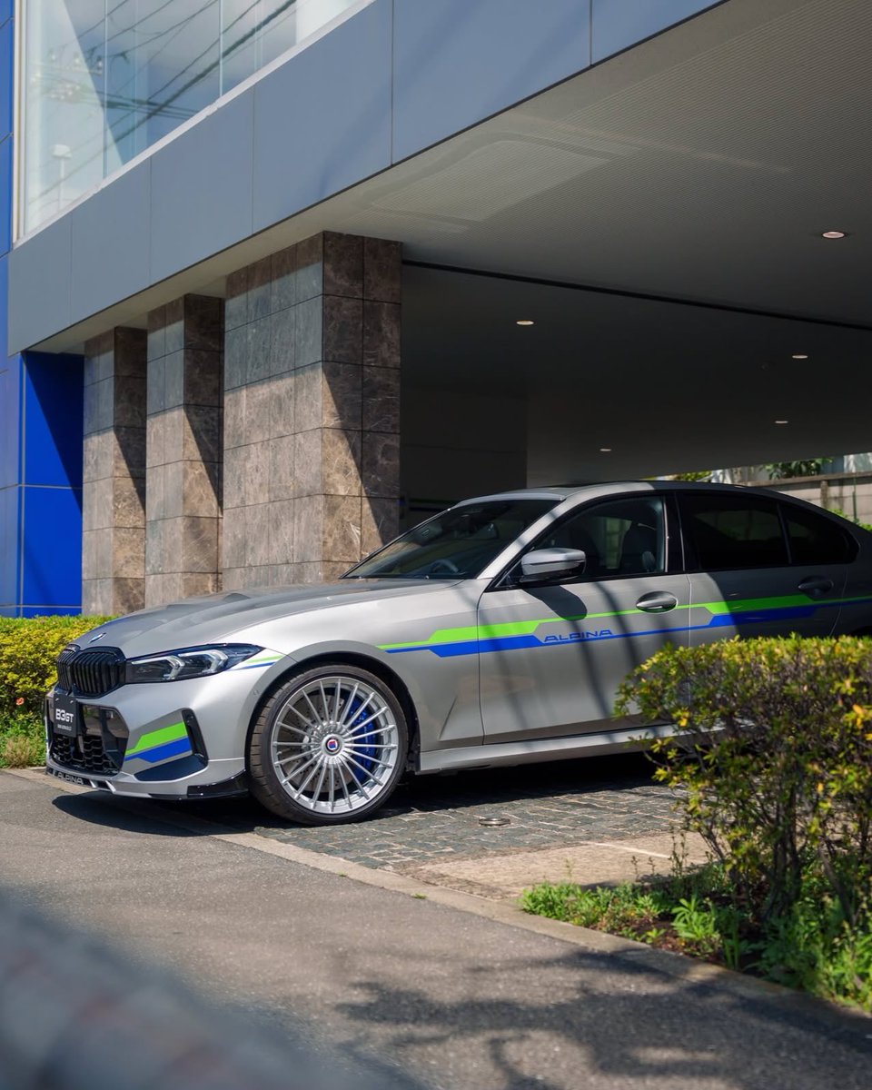 L_33_H's tweet photo. Thankfully the Japanese know how to spec a B3 GT. 😍 https://t.co/J863NVQhoO