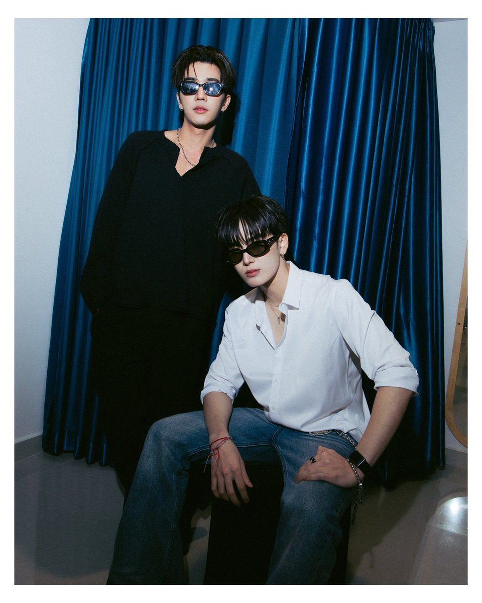 aye myat thinzar moe tweet media