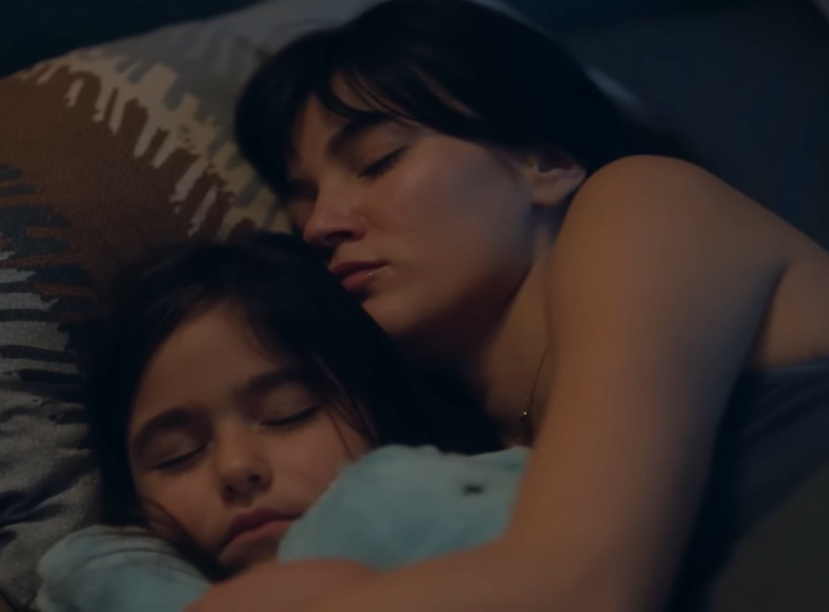 lormyyzz's tweet photo. Now you've been having real bad dreams, {…}
You used to lie so close to me, {…}
There's nothing more than empty sheets between our love… 💔 #yargi #ilcey #ilceymer https://t.co/gaj5rLVSlF