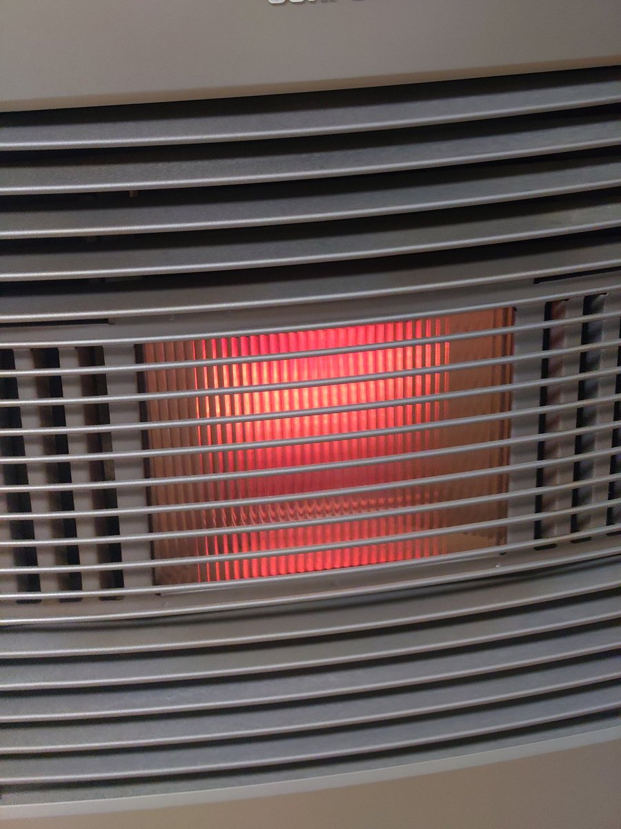 うえじ. tweet media