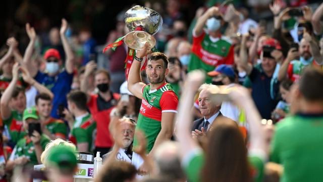 getoffthehill's tweet image. Who are you picking for provincial honours this year ? 

I’ll go the following:

Connaught: Mayo 🟢🔴

Leinster: Dublin 🔵🔵

Munster: Kerry 🟢🟡

Ulster: Armagh 🟠⚪️

#GAA #GAABeo #CrokePark