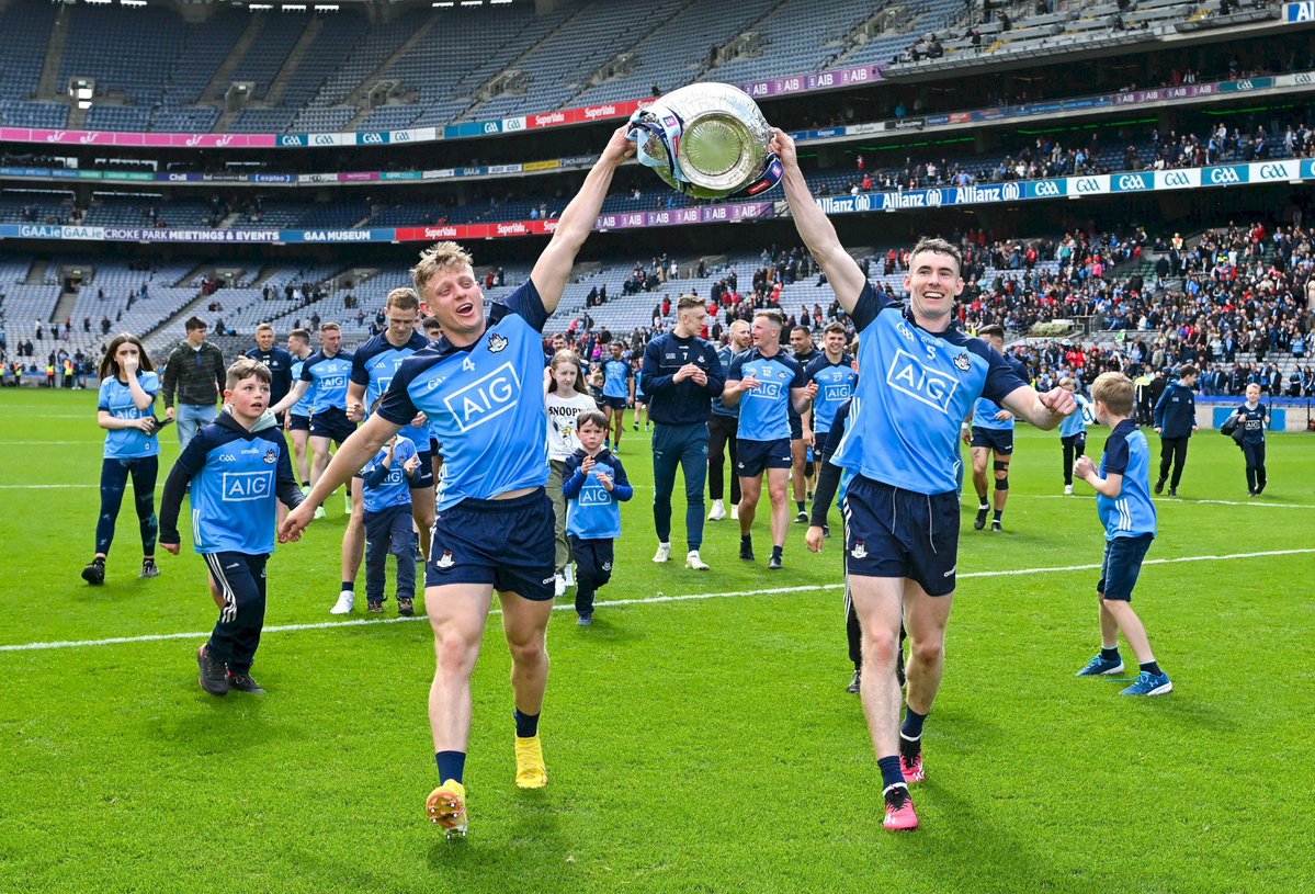 getoffthehill's tweet image. Who are you picking for provincial honours this year ? 

I’ll go the following:

Connaught: Mayo 🟢🔴

Leinster: Dublin 🔵🔵

Munster: Kerry 🟢🟡

Ulster: Armagh 🟠⚪️

#GAA #GAABeo #CrokePark