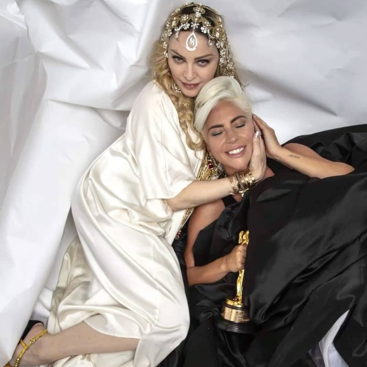 Pop Tingz tweet media