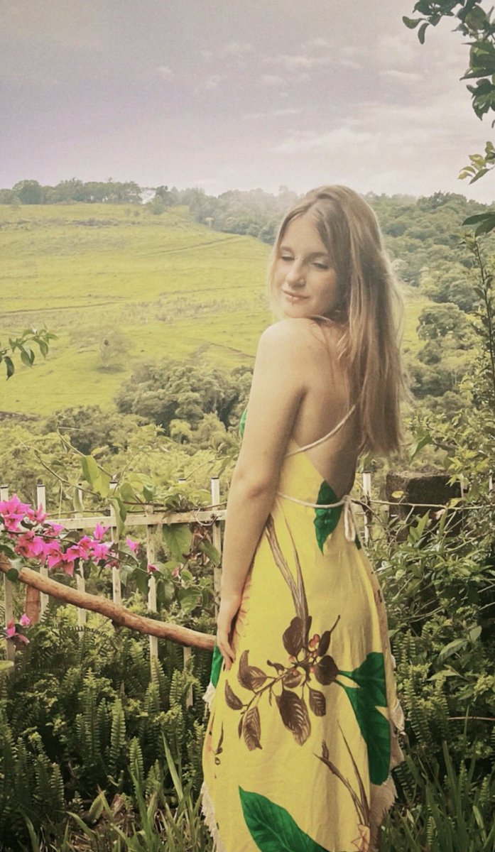 liz | sirius version ⚢ 🪼 tweet media