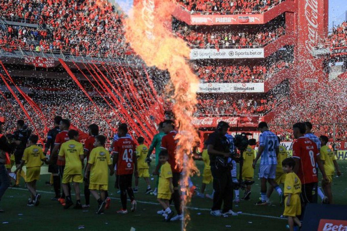 que vuelvan los visitantes. tweet media