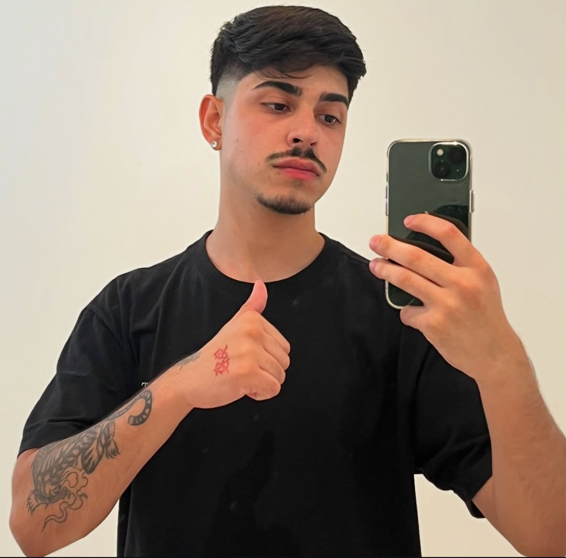 Isaac SmithX tweet media