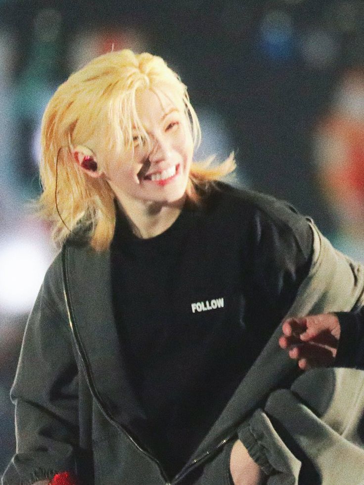 hourly woozi tweet media