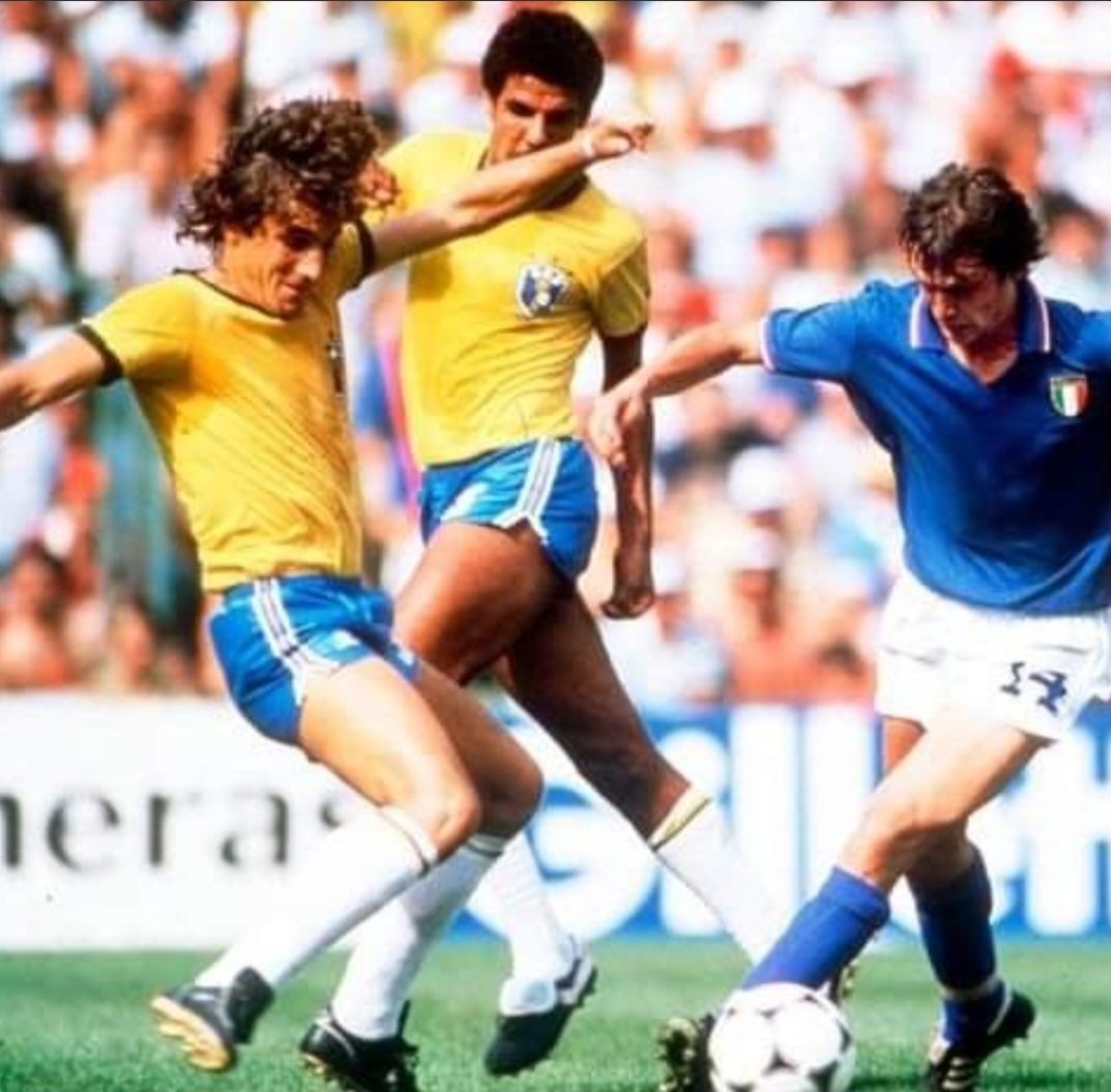 FÚTBOL RETRO ⚽️ tweet media