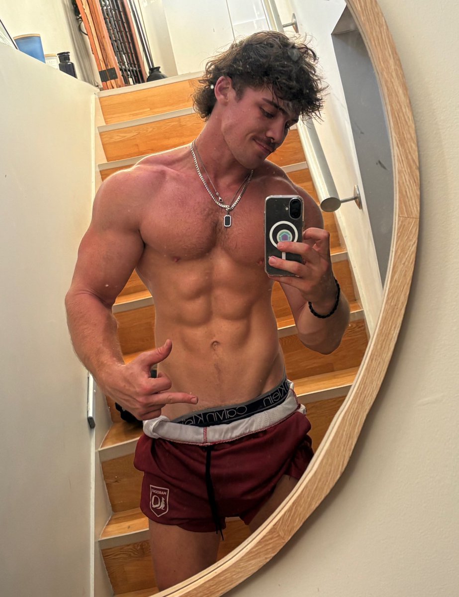 SILVERBACK tweet media