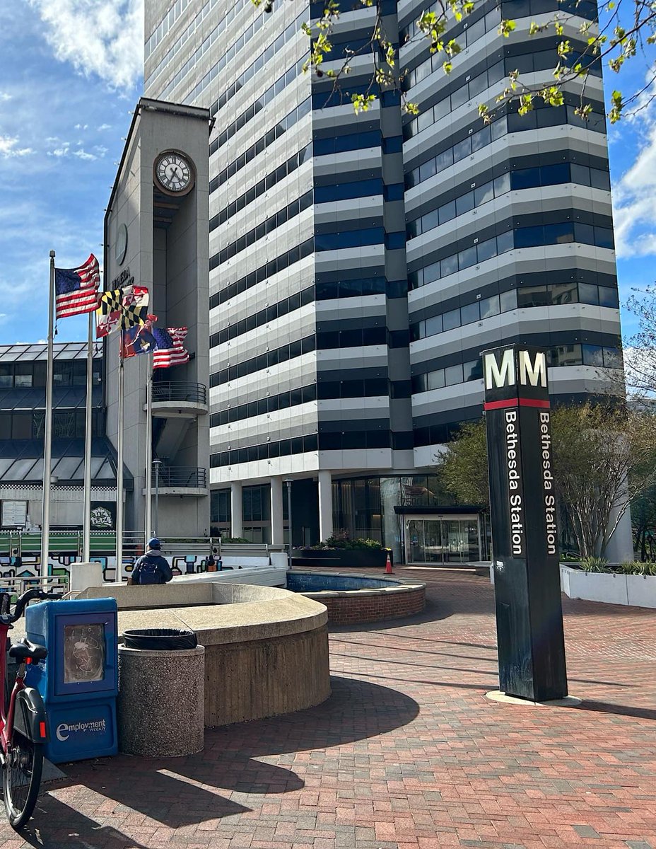 The DC MD VA Live tweet media