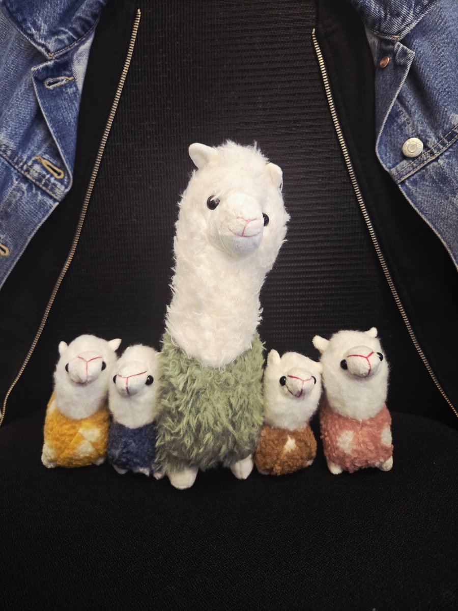 Lady Savvisaurus Hex | Tour Mom tweet media