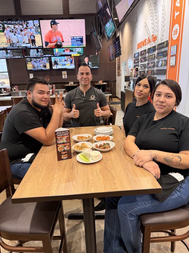 Wings and Rings tweet media