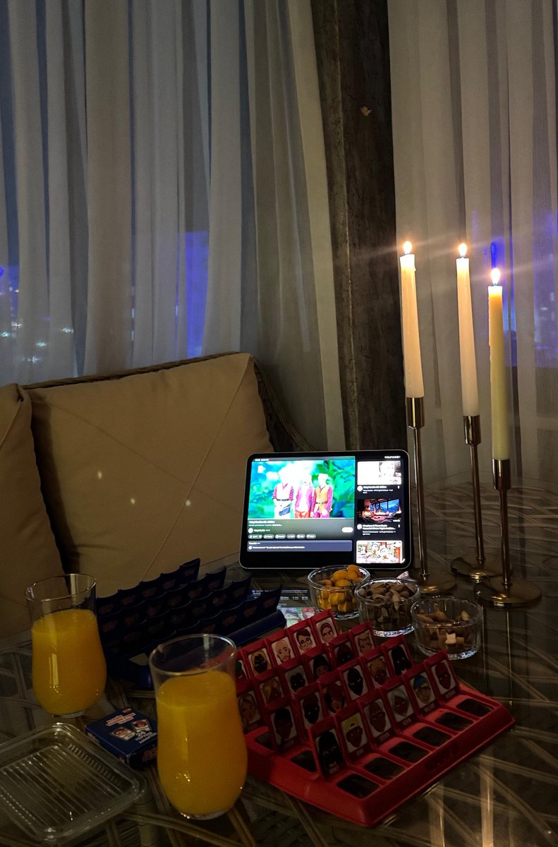 Burcusshh's tweet photo. ✨🕯️ https://t.co/Xt9pKOxmT8
