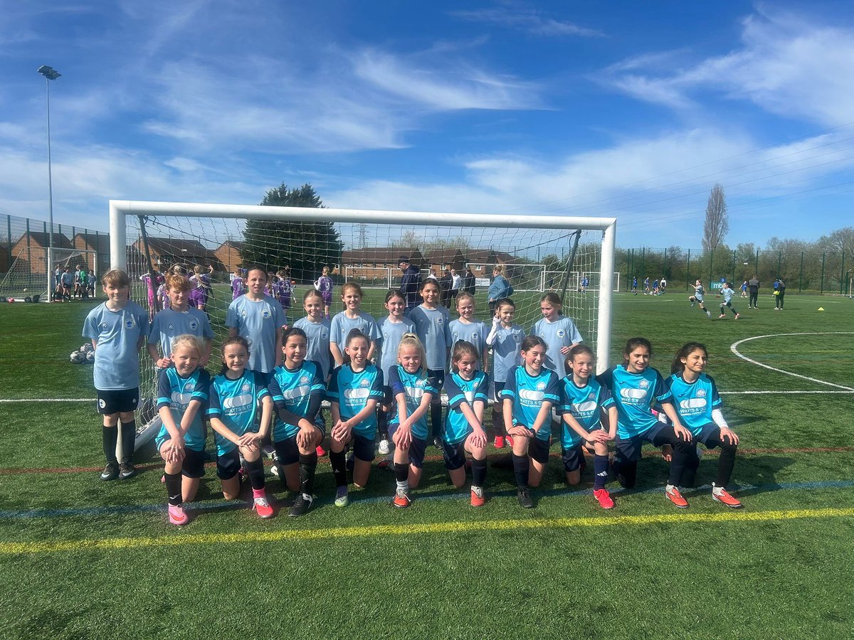 CFCGirlsPDC's tweet photo. Our U10’s hosted West Riding Girls today at King George V Sports Hub ⚽️👏
Great effort from all the girls! 💙 https://t.co/Zn8UIDqETw