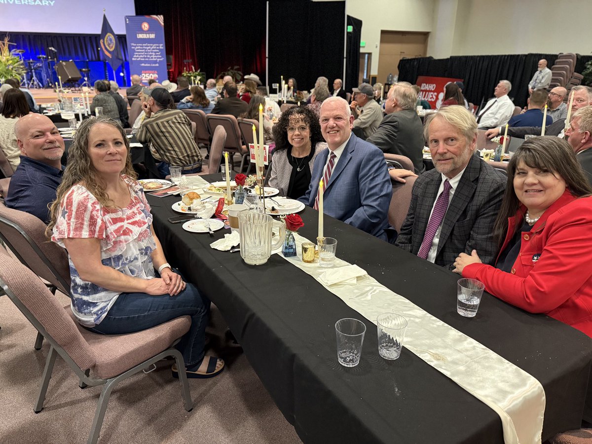 bwoolf91's tweet photo. It was an honor to join Bannock County Republicans for this year’s Lincoln Day event - my 434th! Grateful to stand with hardworking Idahoans who believe in limited government, fiscal responsibility, and protecting our way of life. Let’s keep Idaho strong. https://t.co/En8QTtr62C