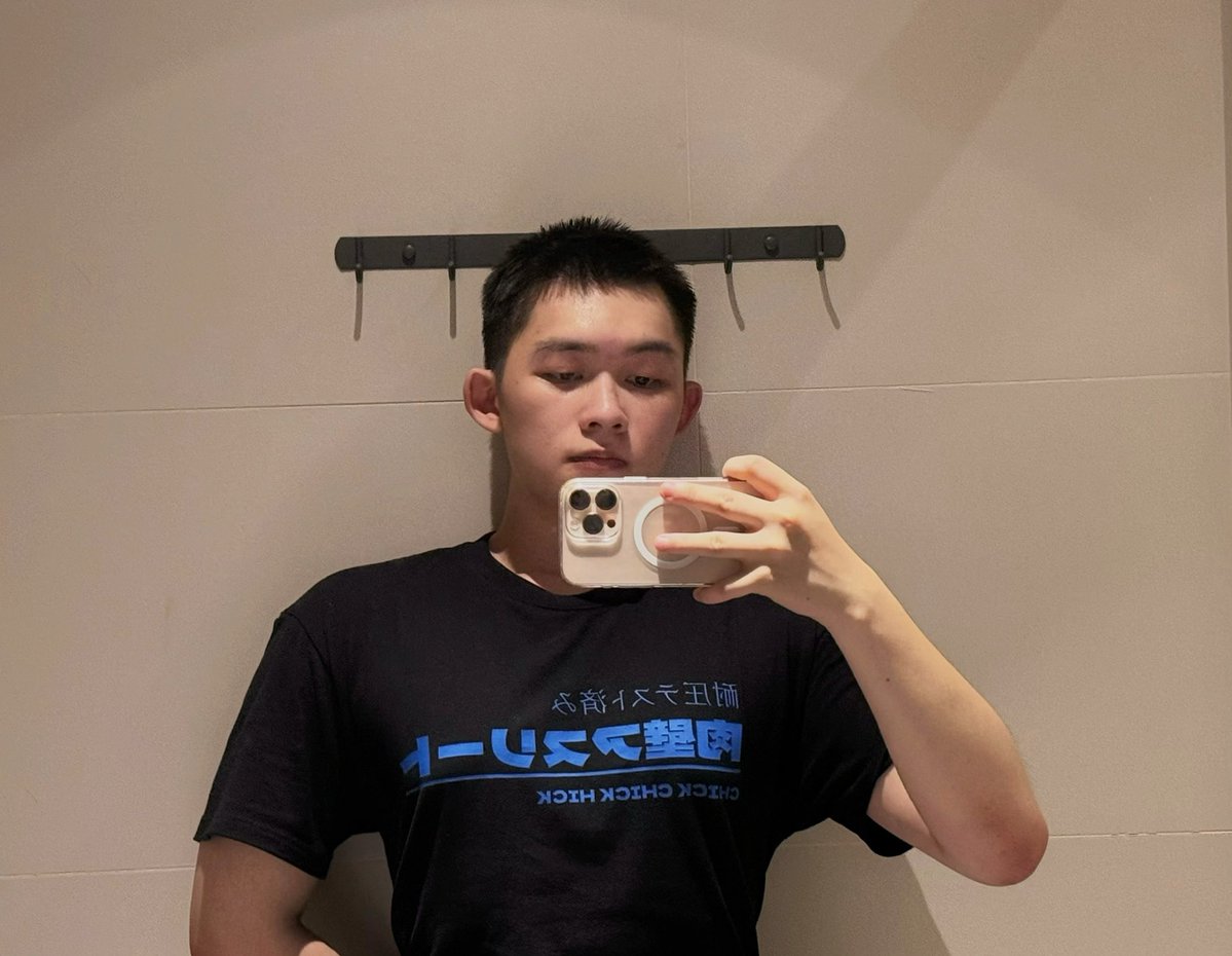 鹤羽麓 tweet media