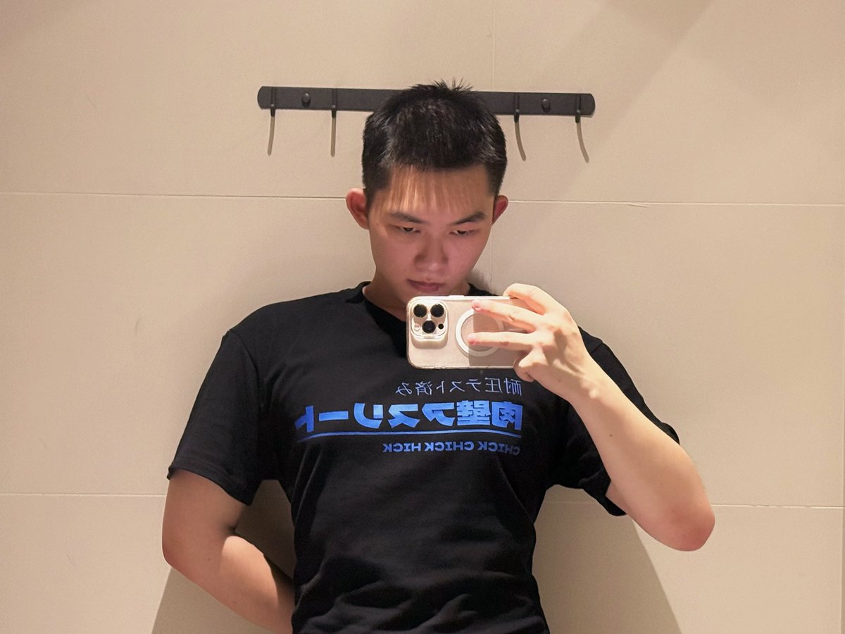 鹤羽麓 tweet media