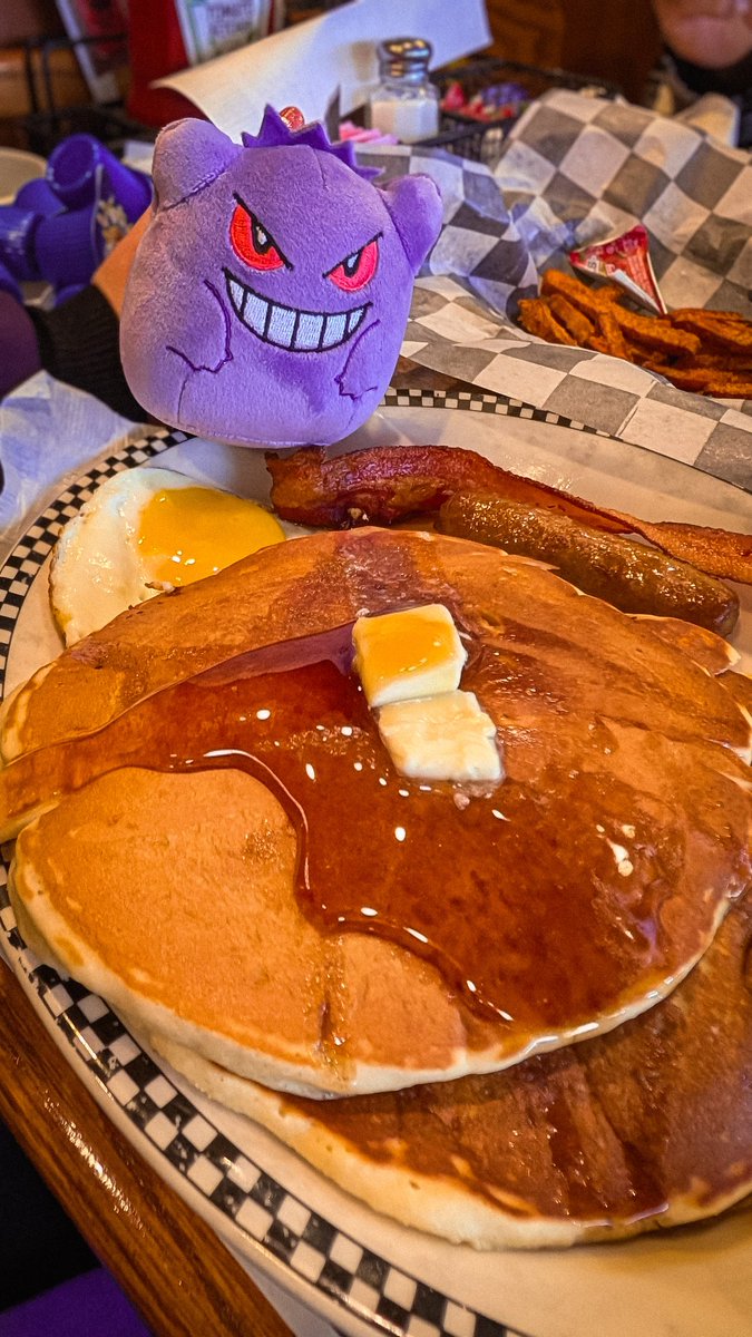 Gengar bby 💜👻 tweet media