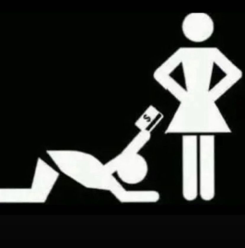 Reine.mimi31i 👑💸 tweet media