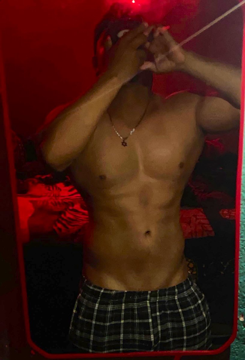 boyvrgudo tweet media