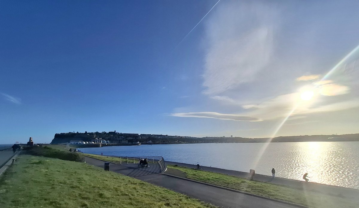 Richard_M_Owen's tweet image. #cardiff bay, barrage &amp;amp; Bristol channel on a #sunny #spring day.
#Wales City by the sea. ☀️🏴󠁧󠁢󠁷󠁬󠁳󠁿🛥
