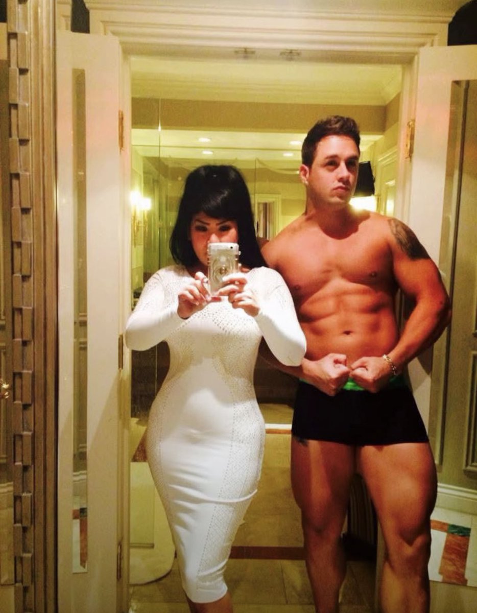 twink peaks tweet media