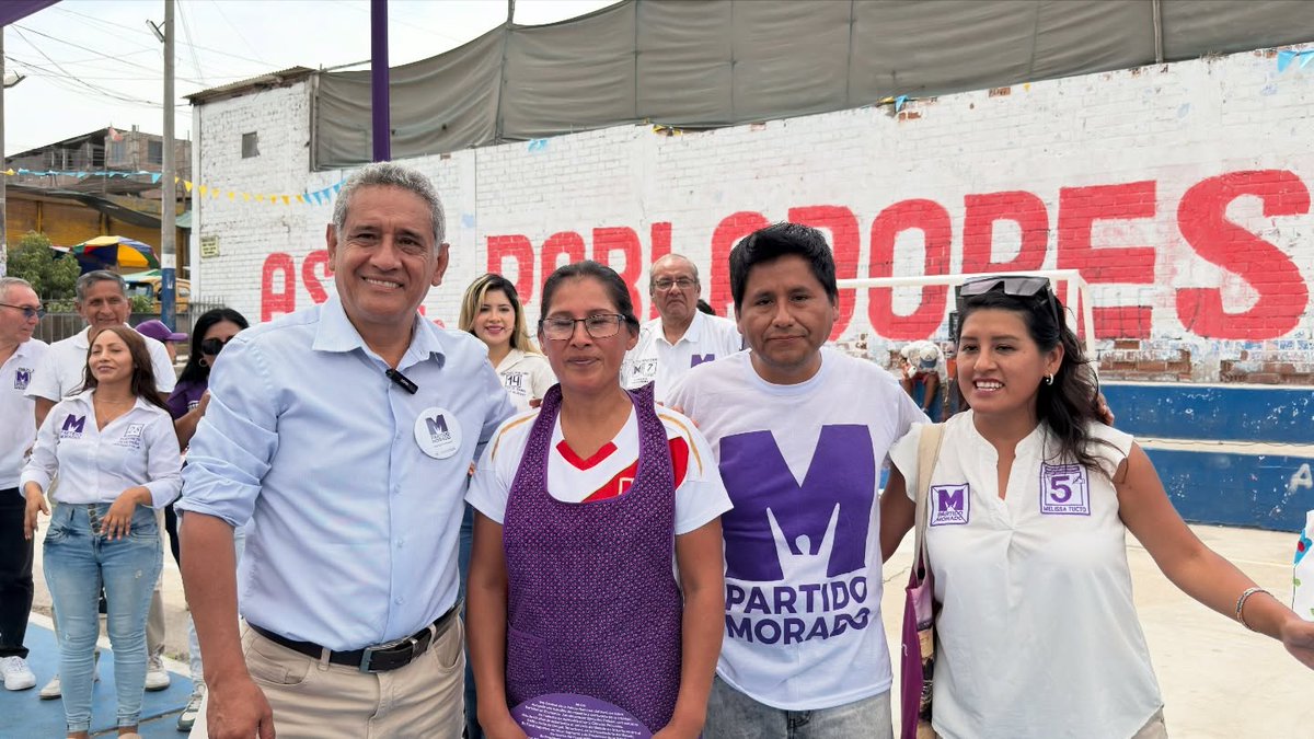 partidomorado's tweet photo. Junto a madres emprendedoras de Lima Sur, escuchamos historias de esfuerzo, valentía y superación. Su trabajo mueve al país y nos inspira a seguir construyendo un Perú con más oportunidades, desarrollo y justicia para todas y todos. https://t.co/UUxH0MN9yi