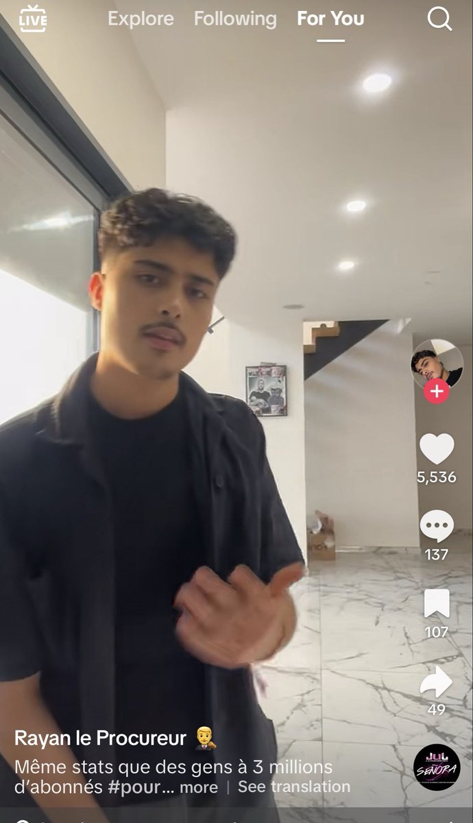 stranger r tweet media