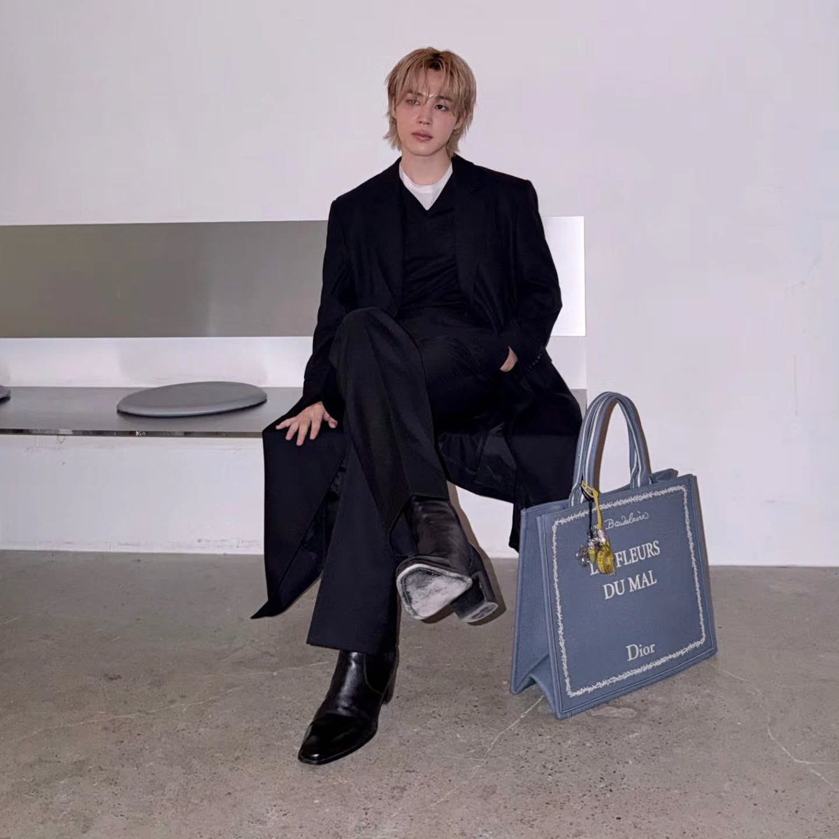 mikrokosmos 🐈⬛🐾 tweet media