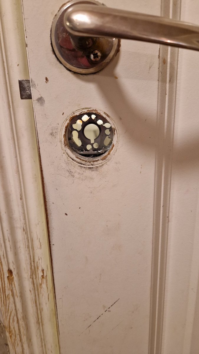 Name Ast tweet media