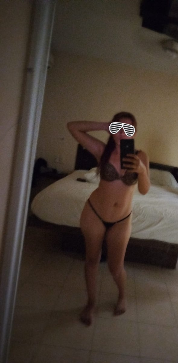 pareja joven eya 24 y yo 27 🔥 (LA PUTIWERA) 🔥 👰 tweet media