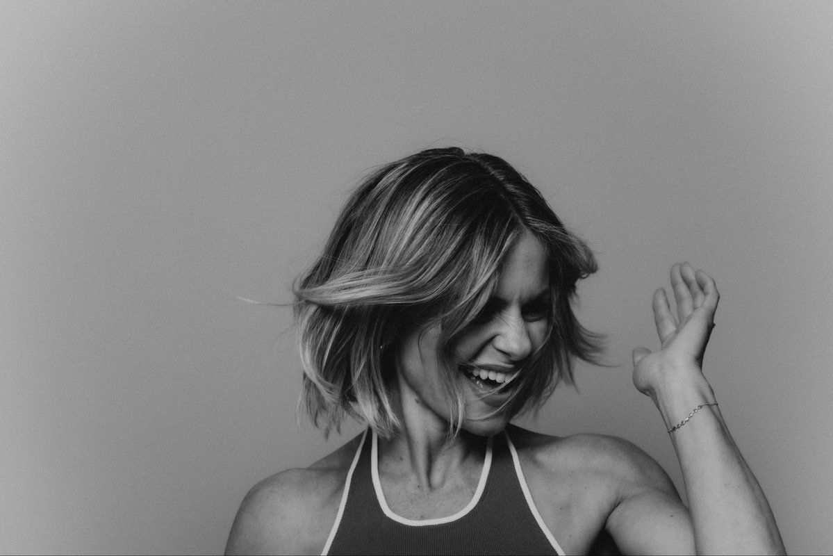 Candace Cameron Bure tweet media