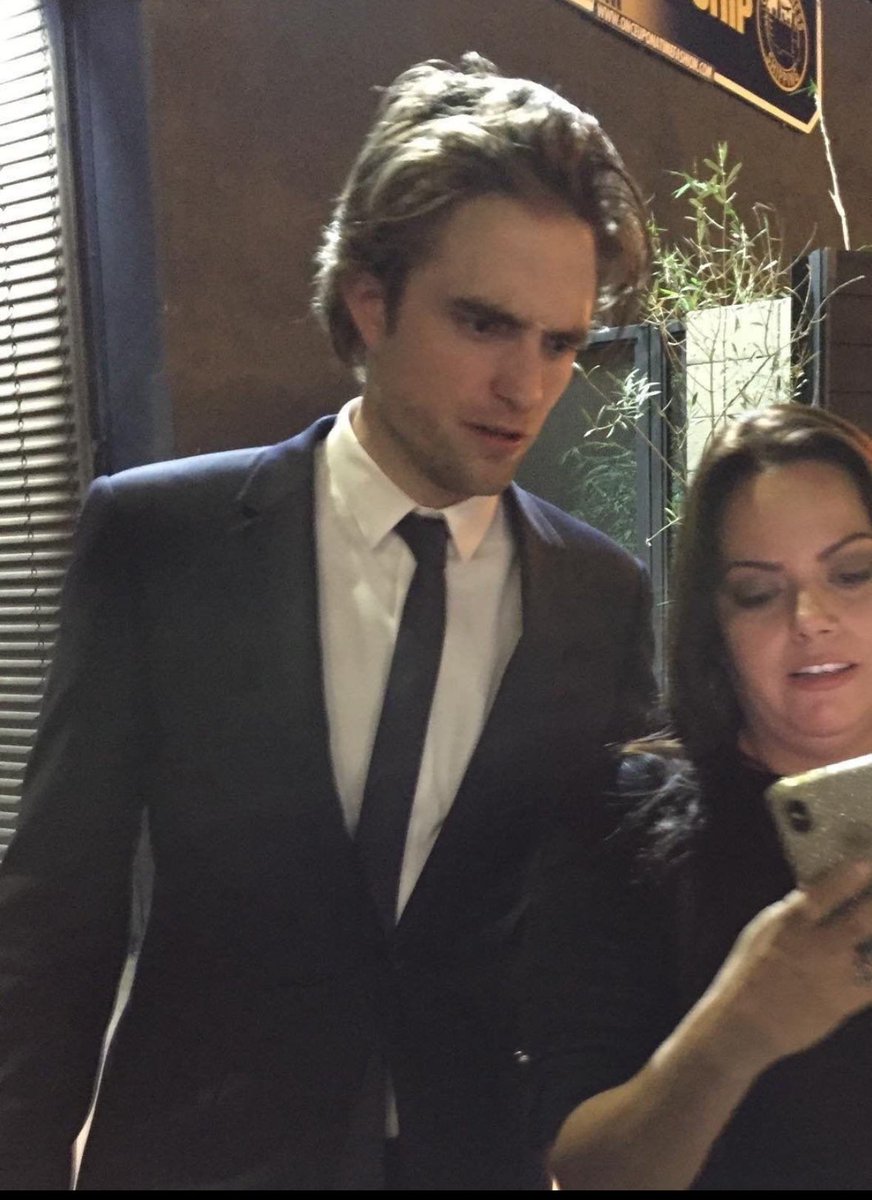 aikomktw tweet media