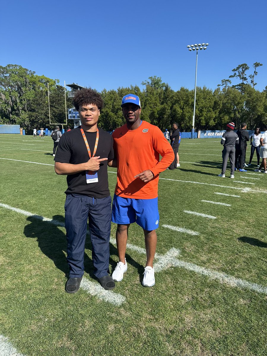 Zeke Burgess tweet media