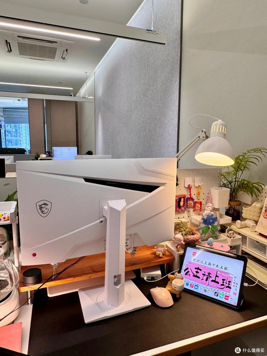 Sarah Reed-Running tweet media