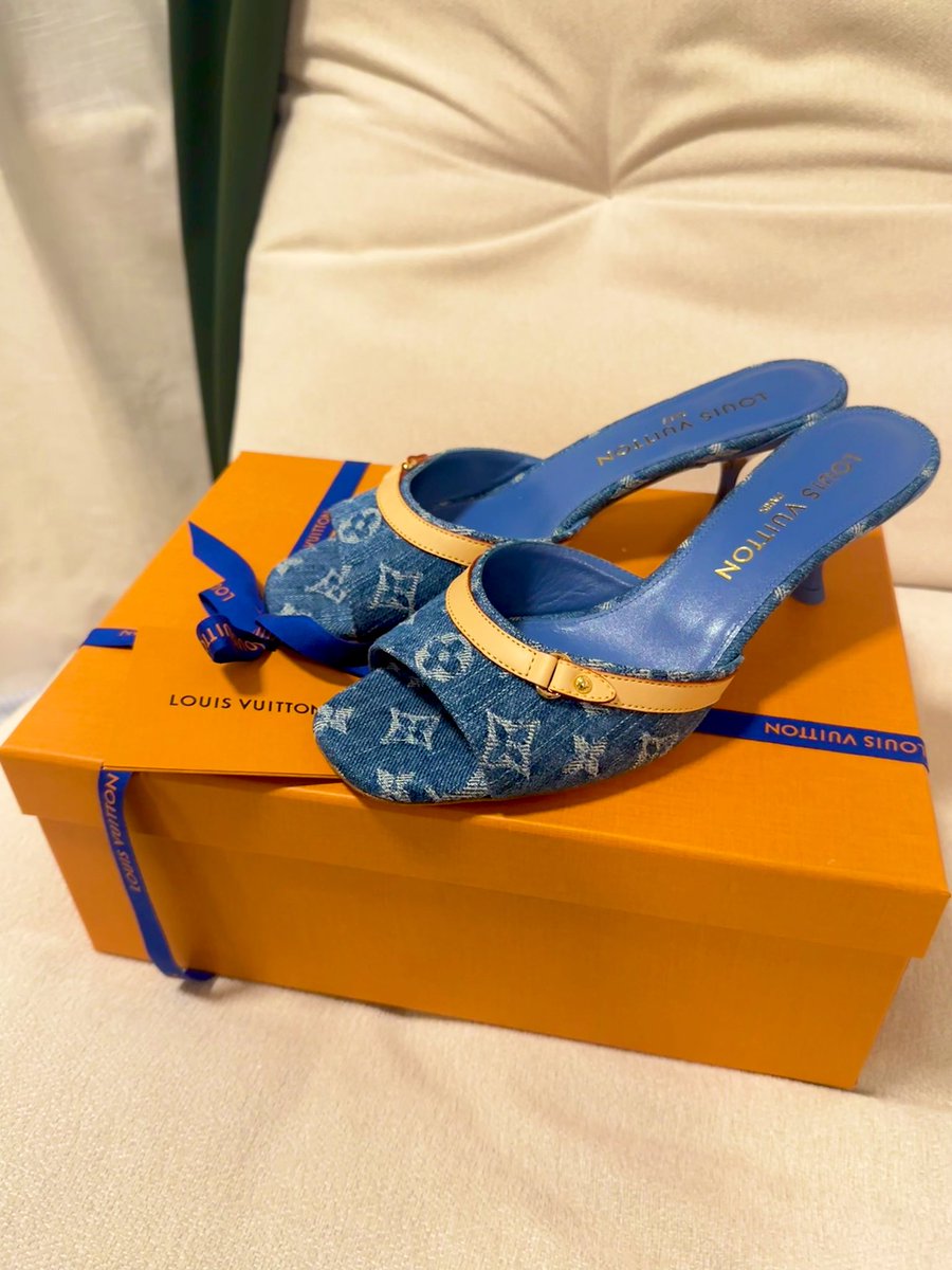 𝐿𝑜𝓁𝒶 ♡ tweet media