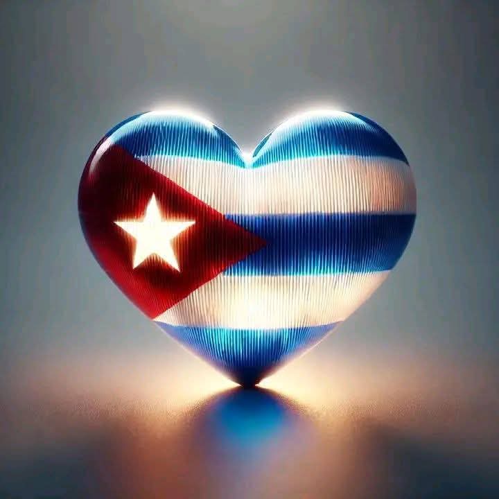 El corazón de un pueblo, de mi Patria. El brillo de su alma e ideología se resume en mi bandera cubana. #CubaEstáFirme #CubaVencerá #CubaEsRevolución #CubaViveEnSuHistoría #Cuba