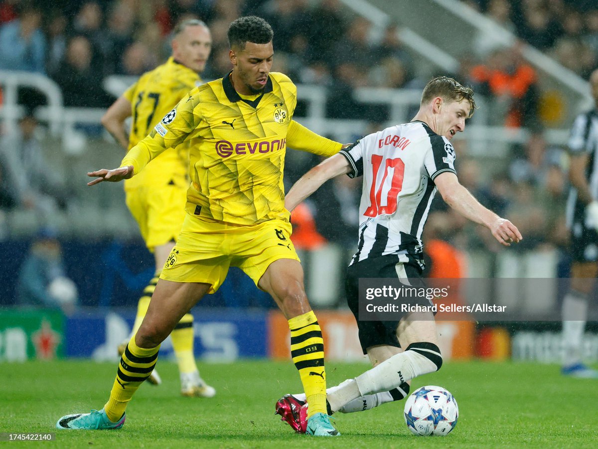 SexyFootballers2 tweet media