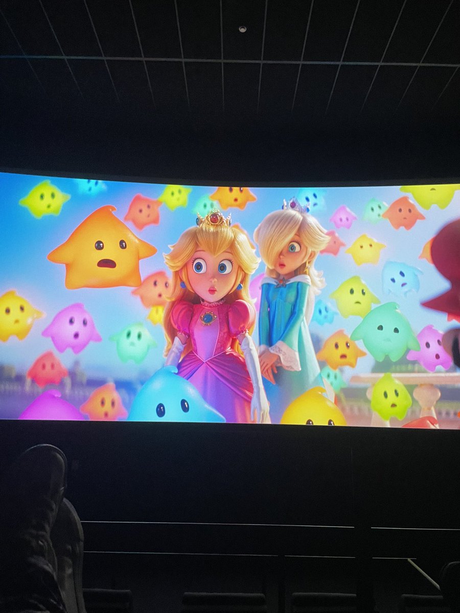 Mari⚛️ tweet media