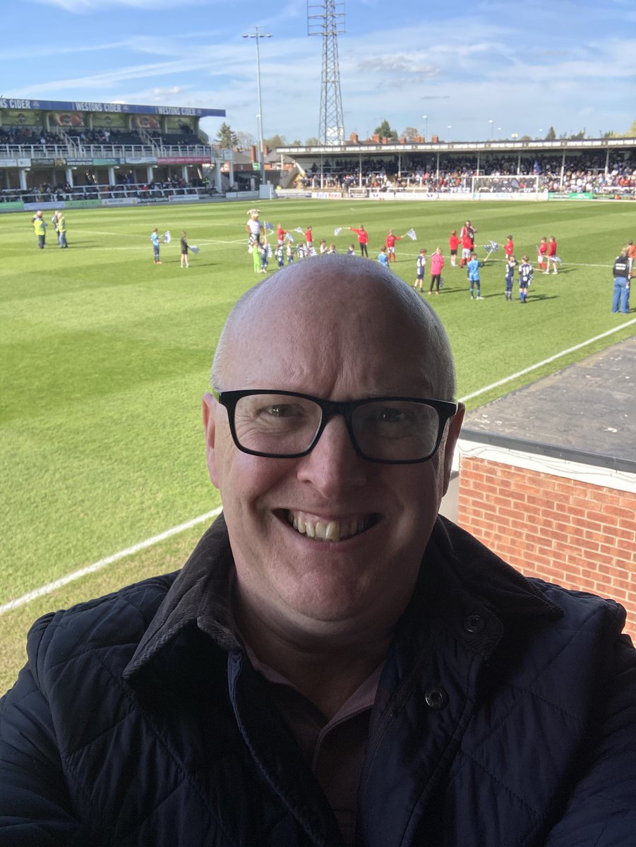 Groundhopping Panda tweet media