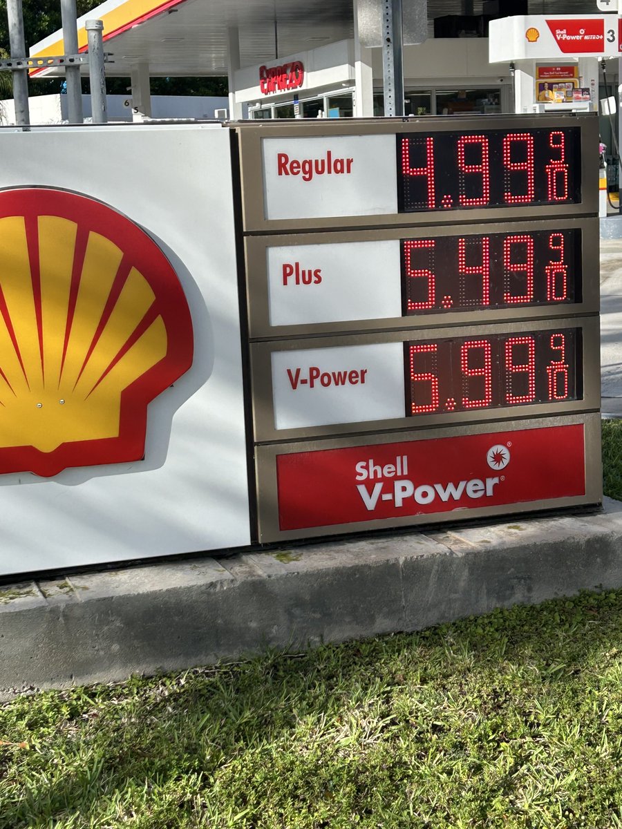 Kathy Jones tweet media