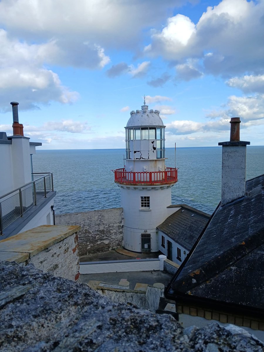 ThisIsIreland3's tweet photo. A beautiful day at Wicklow Head Lighthouse 🌊💚

📍 County Wicklow - Ireland ☘️

📸 Sandra Davis

#Wicklow #Ireland #Lighthouse #Wicklowhead https://t.co/KdNoK8ULcK