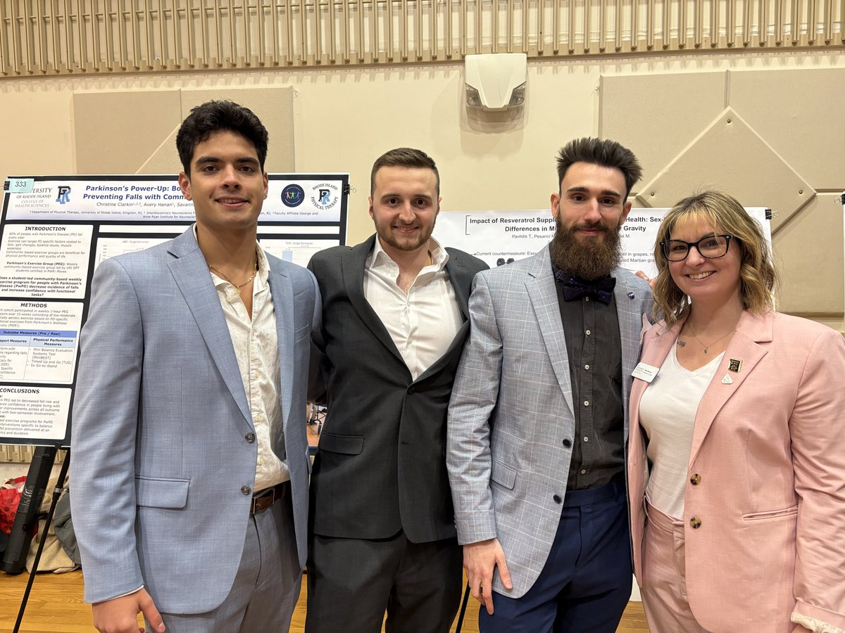 DrMarieMtx's tweet photo. The @M2BLab showed up IN STYLE to the @URIHealthSci Research Night !!! https://t.co/T9BoEAI5kT