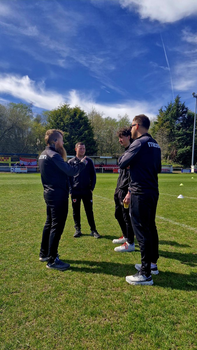 laylaaled's tweet photo. Photos from todays @BTFCofficial77 v @Treowenstarsfc @CymruLeagues #WBSLeagueCup Semi-Final. Biggest game so far for me, thanks to my team for a great day &amp; didnt know i was refered to as the Viking Ref by some down south 🤣🤣🤣!!!! #cymrunorth #cymrusouth https://t.co/1fZ6PDi0vh