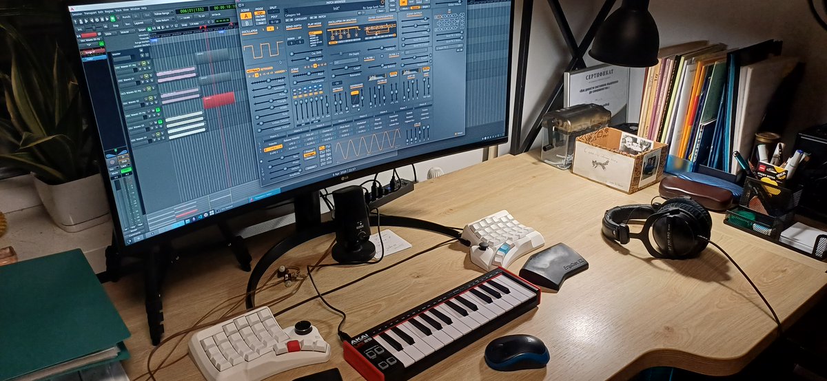 Yuri Zhloba tweet media