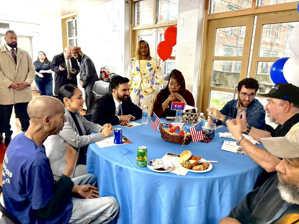 NYC Department of Veterans' Services tweet media