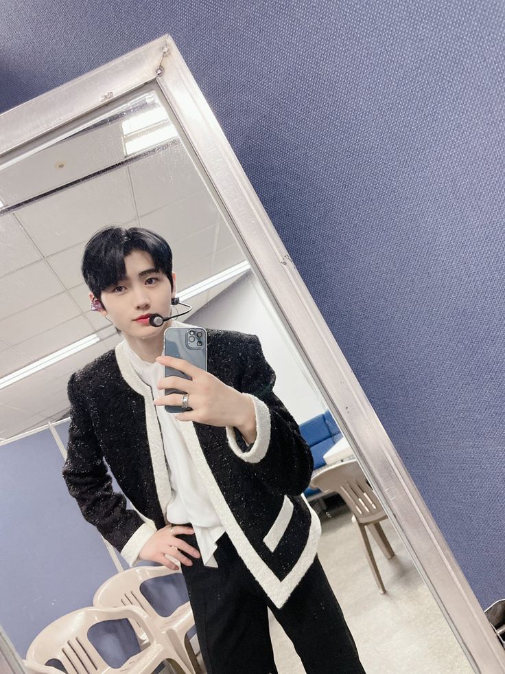 Andu:3 | ENHYPEN IS 7 🧡 tweet media