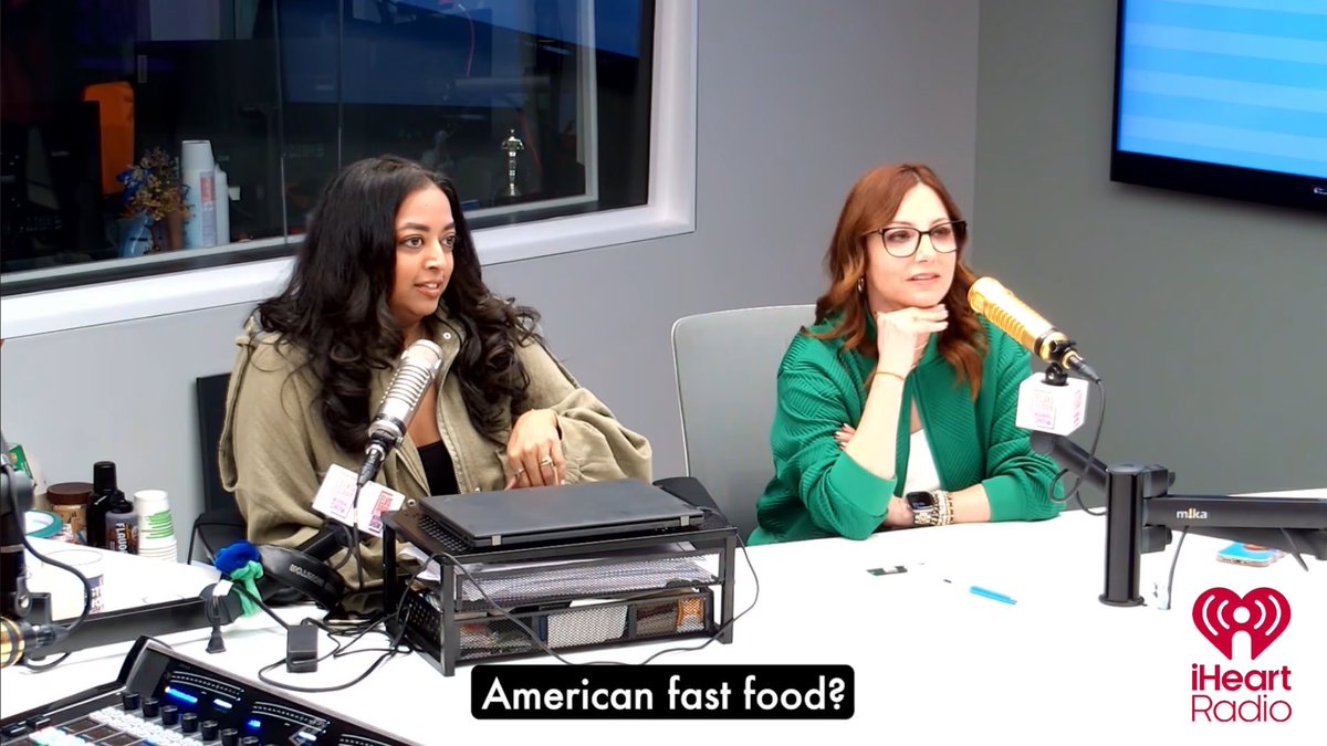 фангерла⁷ 🪭 ⊙⊝⊜ ⟭⟬ ARIRANG ⟬⟭ 💜 ʙᴛꜱ ʏᴇᴀʀ tweet media