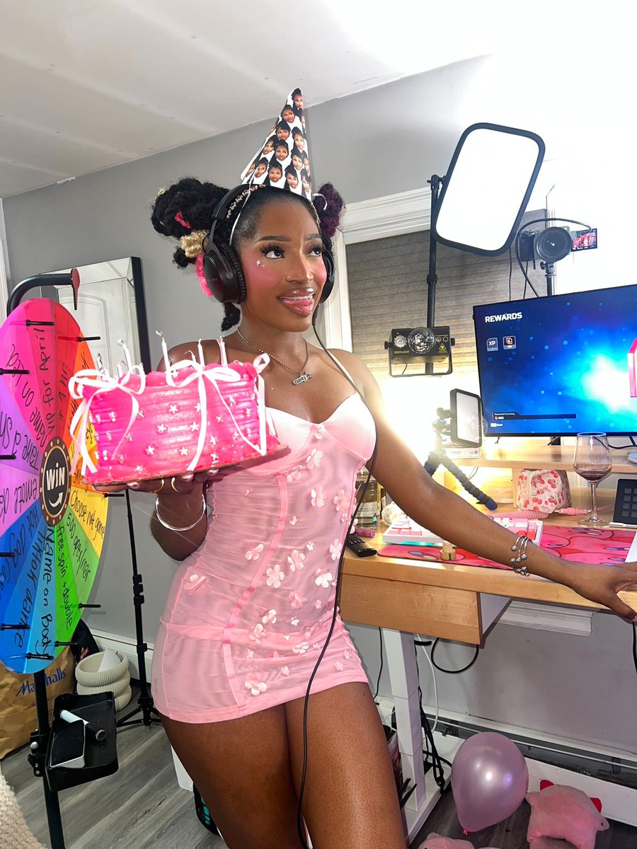 c★tegunz tweet media