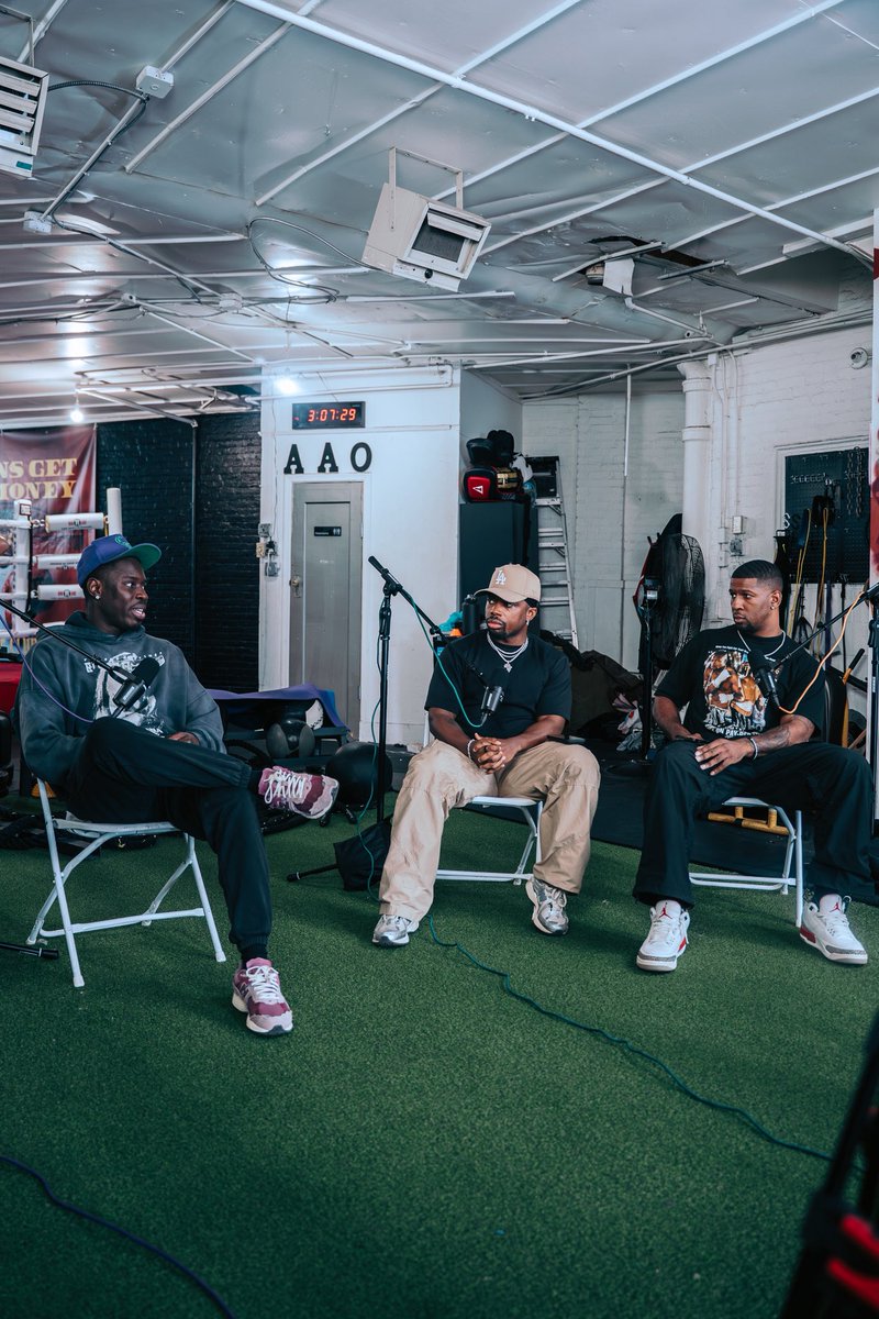 2ndWindPod's tweet photo. NEW episode with @HeIsRichardson drops TOMORROW🔥🥊

Richardson Hitchins gets real about his come up, including times he had nothing, and the mindset that shaped him. He also responds to Keyshawn Davis and speaks on the fights that could define his legacy. 
From industry respect to calling out the biggest names, he makes it clear… he’s ready for what’s next. 👀

STAY TUNED❗️

#2ndwindpodcast #richardsonhitchins #legacycontinues #personalgrowth #draftkings